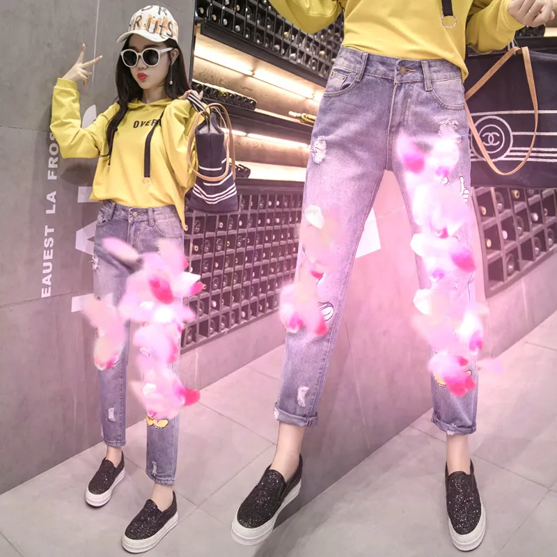 Свободные джинсы с рисунком, женские брюки-шаровары с маленькими штанинами 
Свободные джинсы с рисунком, женские брюки-шаровары с маленькими штанинами