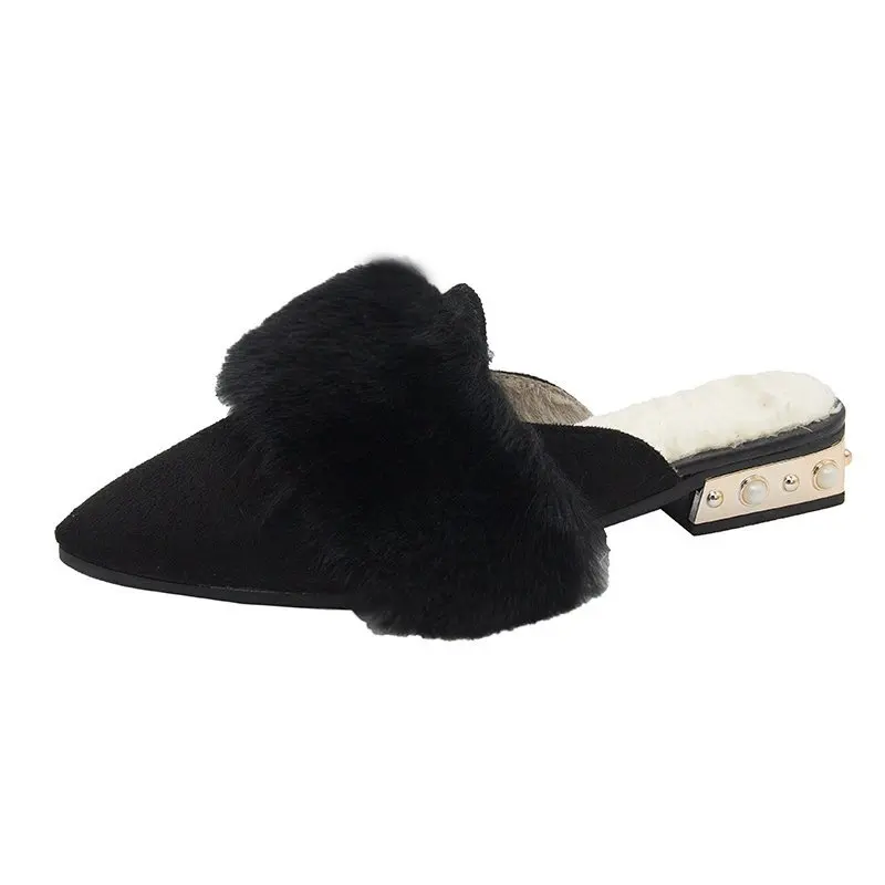 Shoes Woman 2021 Flock Slippers Casual Rivet Pointed Toe Fur Flip Flops Low Pantofle Female Mule Square heel Luxury Soft Plush N
Shoes Woman 2021 Flock Slippers Casual Rivet Pointed Toe Fur Flip Flops Low Pantofle Female Mule Square heel Luxury Soft Plush N