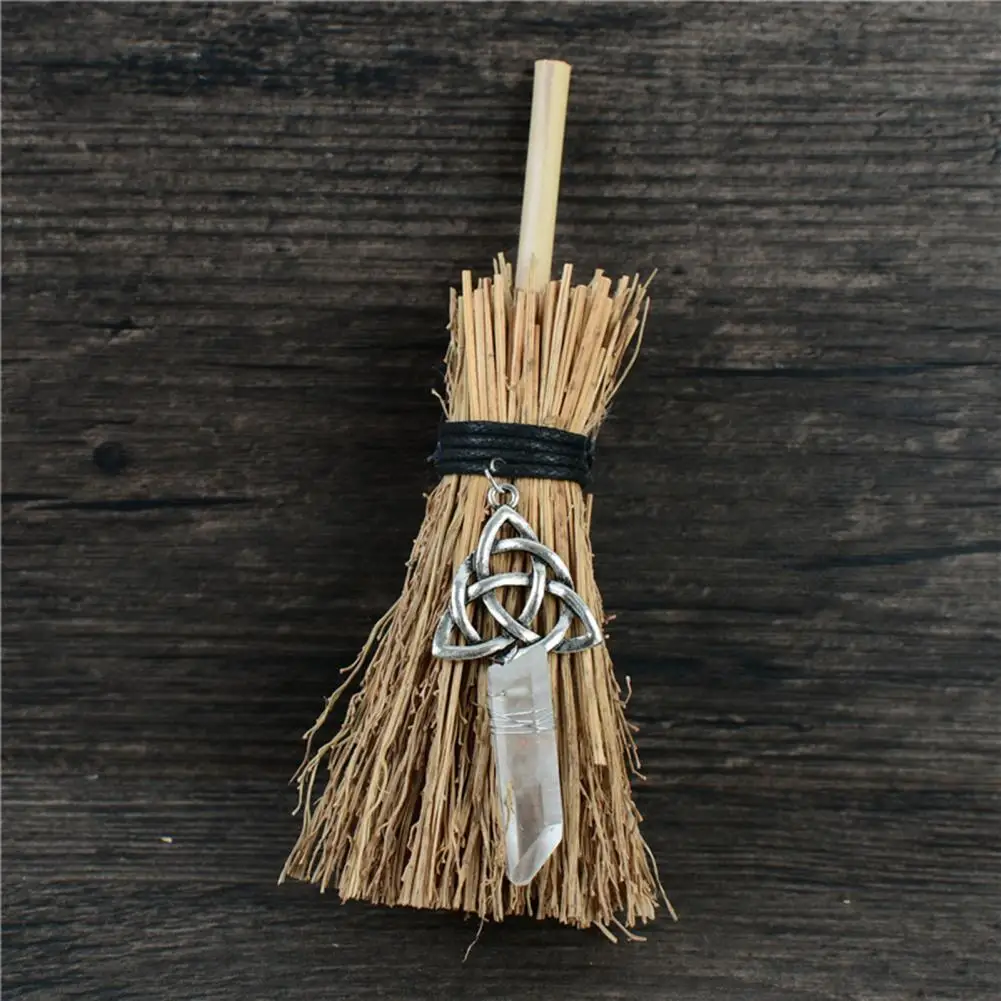 Мини-подвеска для автомобиля Wicca, металлическая винтажная подвесная ведьма, метла, украшение для подарков
Мини-подвеска для автомобиля Wicca, металлическая винтажная подвесная ведьма, метла, украшение для подарков