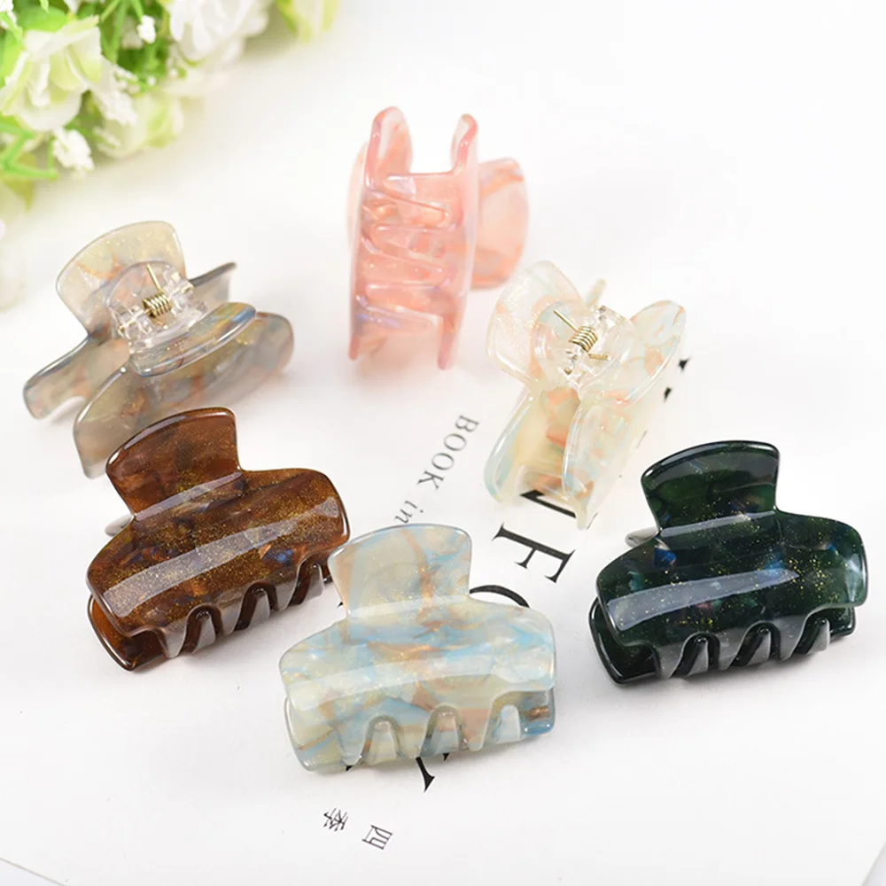 1pc Color Dot Grab Clip Medium And Small Acrylic Grab Clip Ladies Hair Clip Decorative Hair Clip Back Head Hair Clip Shark Clip
1pc Color Dot Grab Clip Medium And Small Acrylic Grab Clip Ladies Hair Clip Decorative Hair Clip Back Head Hair Clip Shark Clip