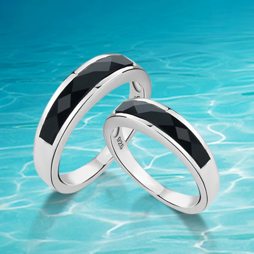 Кольцо из серебра 925 пробы с агатом для влюбленных
Кольцо из серебра 925 пробы с агатом для влюбленных