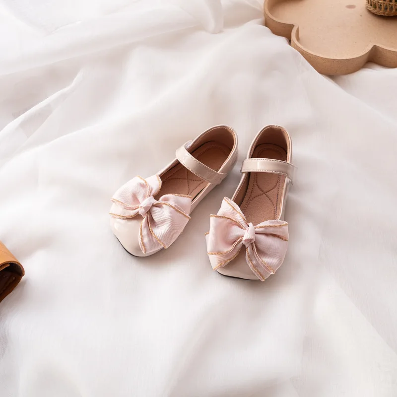 New Spring Bow Children Leather Shoes Girls Princess Baby Toddler Flats Breathable Party Performance Dress Student Heel 018
New Spring Bow Children Leather Shoes Girls Princess Baby Toddler Flats Breathable Party Performance Dress Student Heel 018