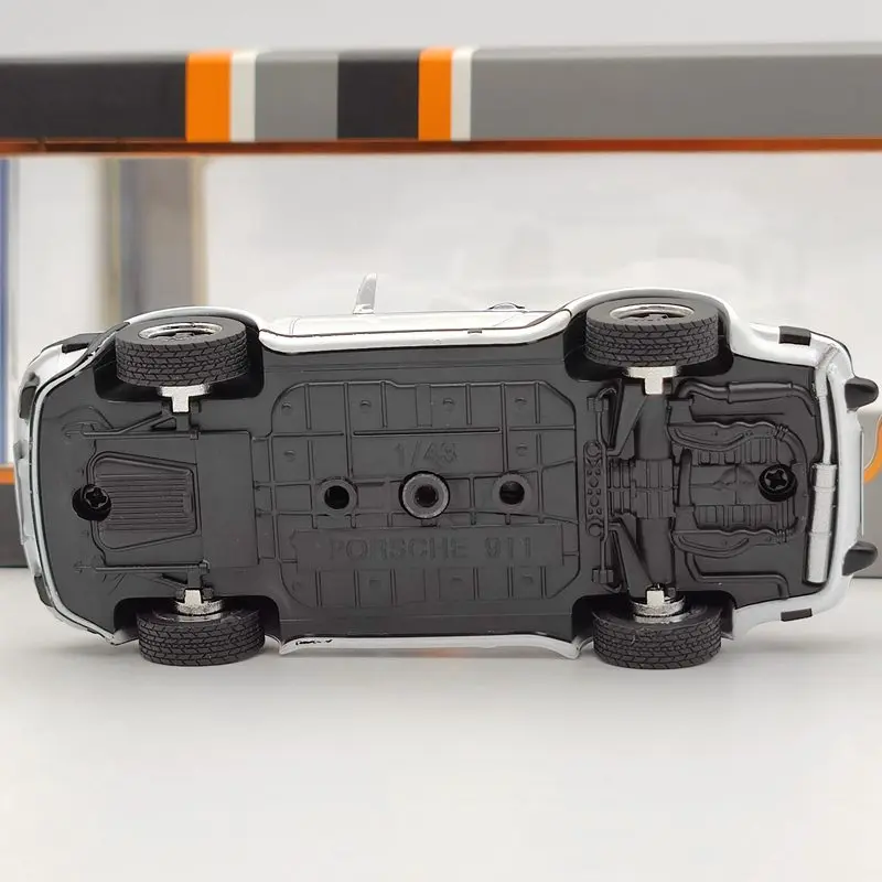 Premium X 1:43 For P~sche 911 Turbo 1975 Martini Decoration PRD109 Models Car Limited Edition Collection Auto Toys Gift white
Premium X 1:43 For P~sche 911 Turbo 1975 Martini Decoration PRD109 Models Car Limited Edition Collection Auto Toys Gift white