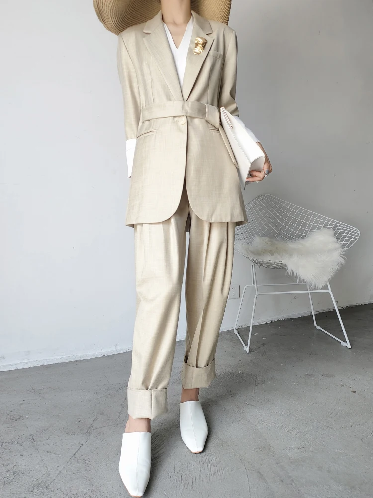 French style show thin suit coat women loose temperament British style fashion suit pants two piece suit
French style show thin suit coat women loose temperament British style fashion suit pants two piece suit