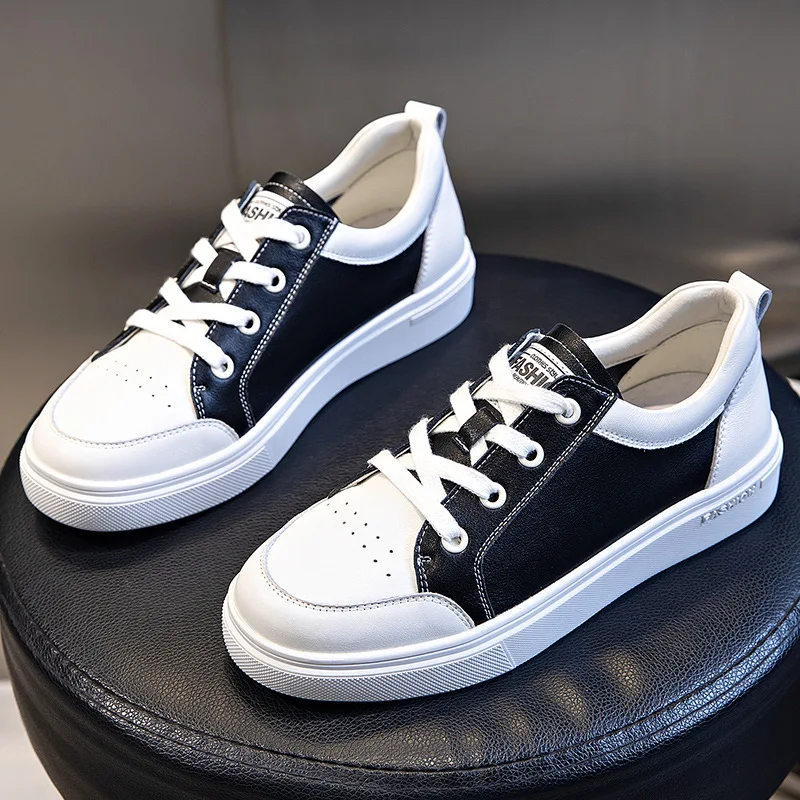 Genuine Leather Women's Shoes Autumn New Sports and Leisure Flat Single Shoes Women Shallow Mouth Lace-up White Shoes Women
Genuine Leather Women's Shoes Autumn New Sports and Leisure Flat Single Shoes Women Shallow Mouth Lace-up White Shoes Women