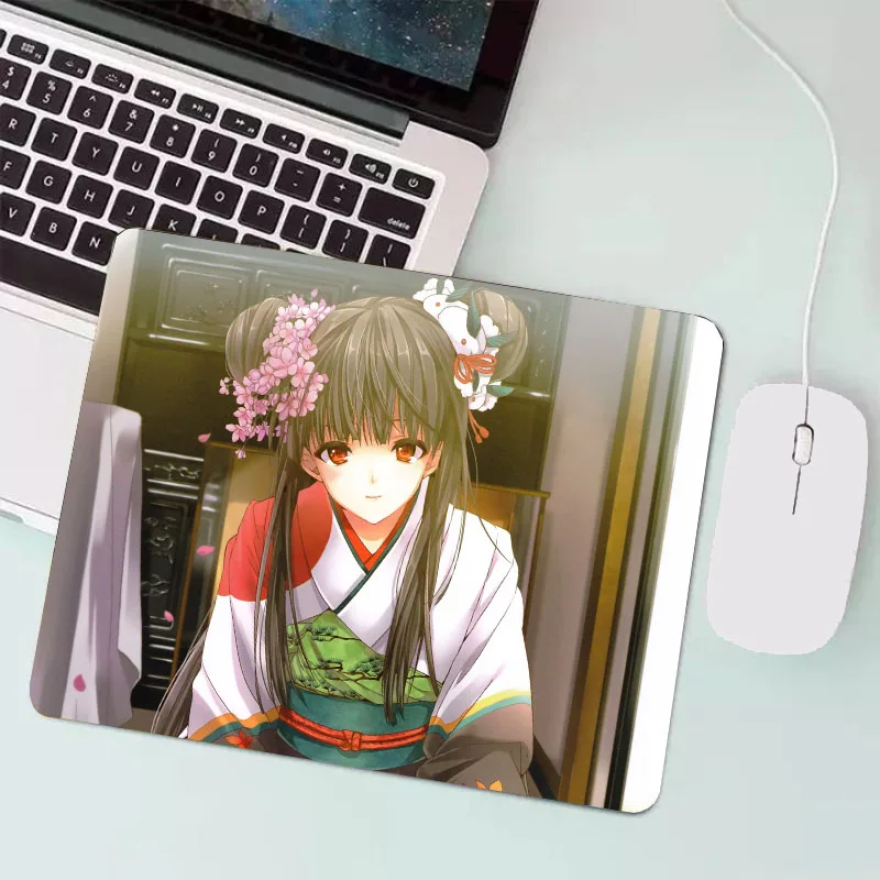 Cartoon cute animation game mouse pad HD printing computer game seaming mouse pad keyboard computer desk mat non-slip rubber pad
Cartoon cute animation game mouse pad HD printing computer game seaming mouse pad keyboard computer desk mat non-slip rubber pad