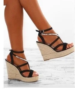 2021 new Women's shoes color matching nightclub fashion cross strap high heel shoes slope heel straw ROMAN SANDALS 43
2021 new Women's shoes color matching nightclub fashion cross strap high heel shoes slope heel straw ROMAN SANDALS 43