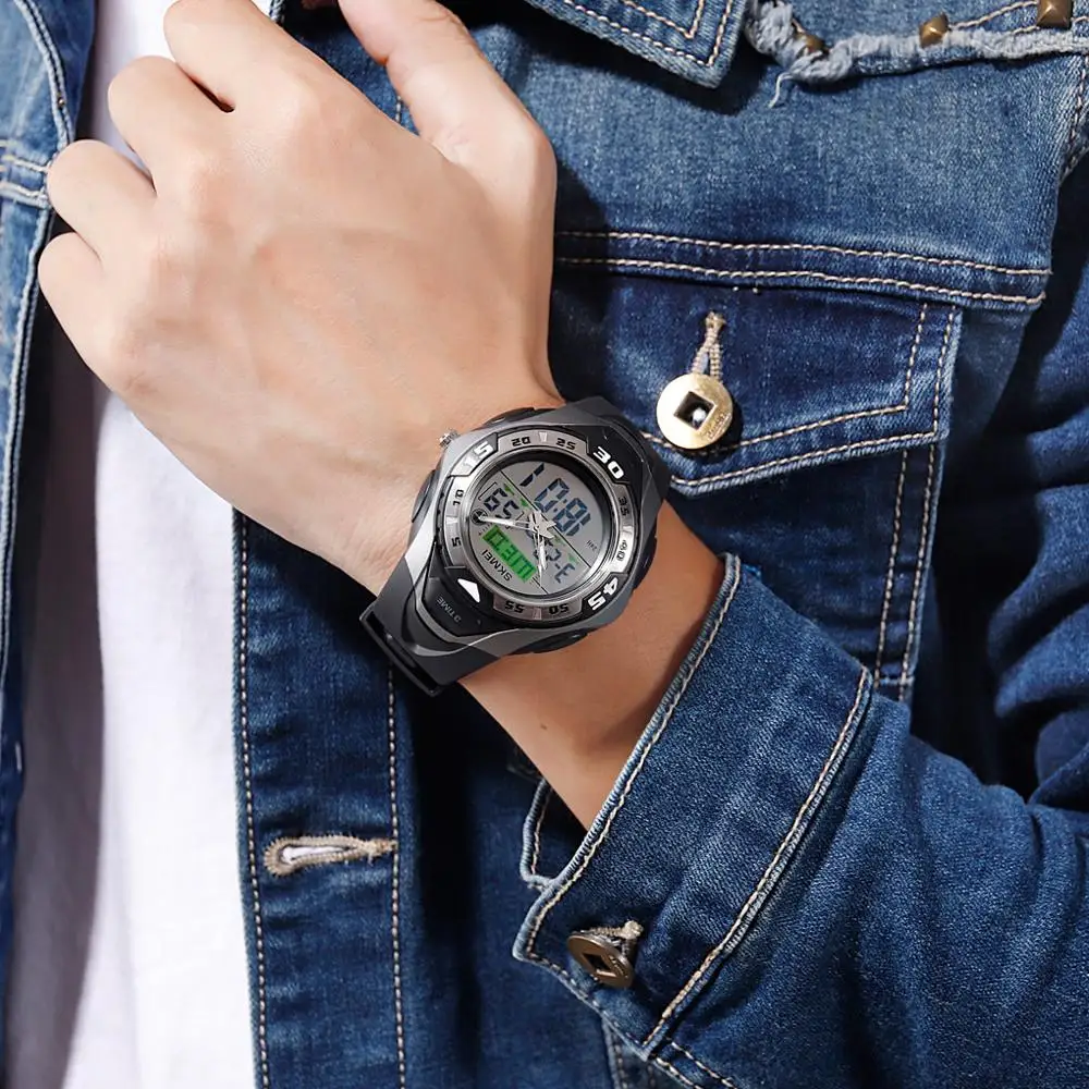 Fashion Casual Men Watch SKMEI Brand 50 Meters Waterproof LED Light Electronic Sport Watch Luxury Men Watches Montre Femme
Fashion Casual Men Watch SKMEI Brand 50 Meters Waterproof LED Light Electronic Sport Watch Luxury Men Watches Montre Femme