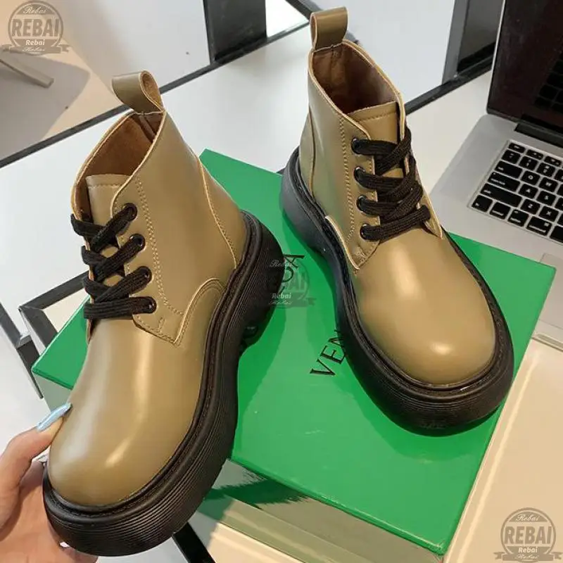 Women Shoes Round Toe Ankle Boots British Style Motorcycle Platform Short Boots Women2021 Winter Boots Women Scarpe Donna 
Women Shoes Round Toe Ankle Boots British Style Motorcycle Platform Short Boots Women2021 Winter Boots Women Scarpe Donna