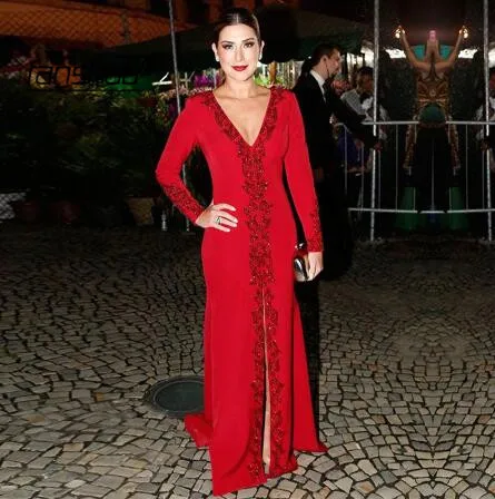 Red Muslim Long Evening Dress Sequin Lace Mermaid Slit Dubai Moroccan Kaftan Dress Long Sleeves Formal dress Evening Party gown 
Red Muslim Long Evening Dress Sequin Lace Mermaid Slit Dubai Moroccan Kaftan Dress Long Sleeves Formal dress Evening Party gown