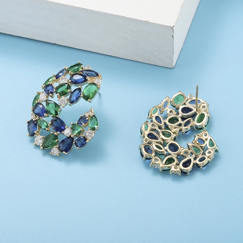 C-shaped Green Irregular Geometric Earrings Exquisite Gift Beautiful Woman Fashion Jewelry New Simple Earrings GLE9622
C-shaped Green Irregular Geometric Earrings Exquisite Gift Beautiful Woman Fashion Jewelry New Simple Earrings GLE9622