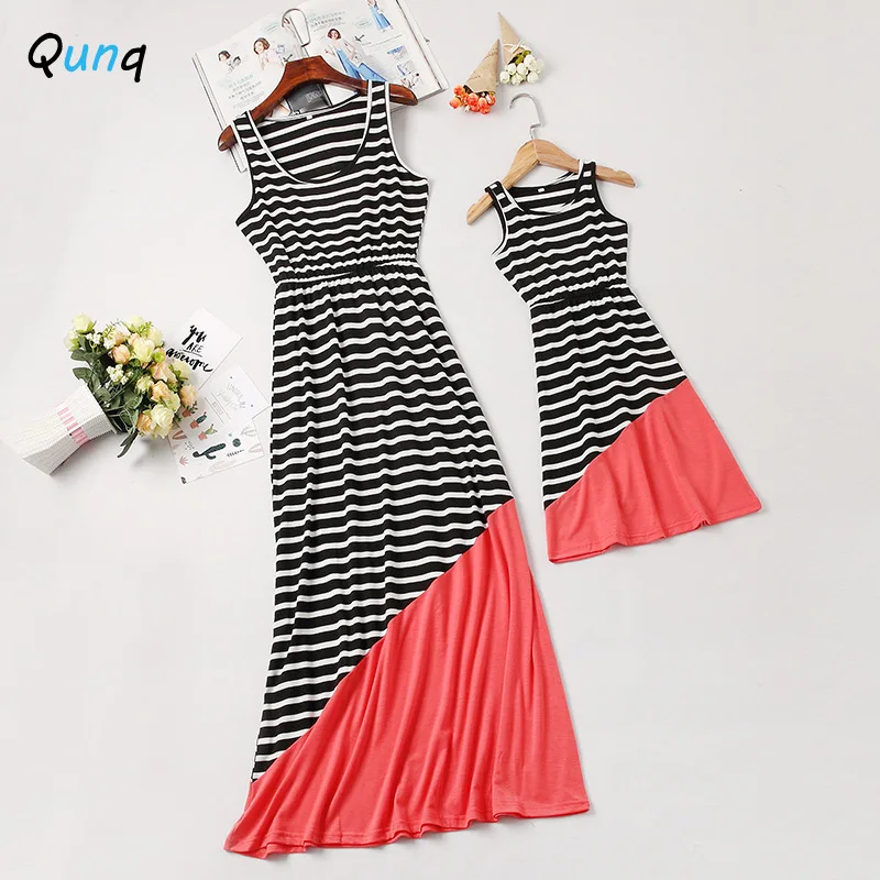 Qunq Striped Mother Daughter Dress 2021 New Summer Striped Maxi Dresses for Women Girl Sleeveless Mommy and me Family Clothing
Qunq Striped Mother Daughter Dress 2021 New Summer Striped Maxi Dresses for Women Girl Sleeveless Mommy and me Family Clothing