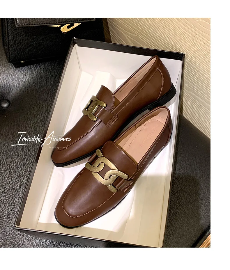 2021 Fashion Women's Shoes Retro Round Toe Loafers Flate Soft Leather Shoes Light-mouthed Metal Decoration Single Shoes U291
2021 Fashion Women's Shoes Retro Round Toe Loafers Flate Soft Leather Shoes Light-mouthed Metal Decoration Single Shoes U291