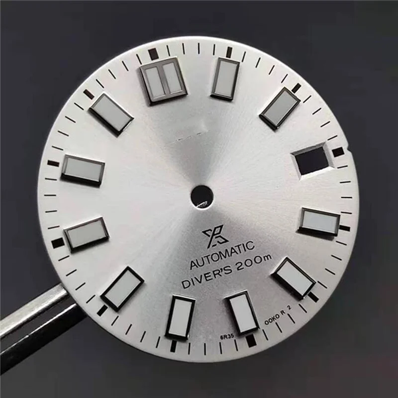 28.5mm Matte Sun Pattern Watch Dial C3 Green Luminous Mechanical Dial for NH35 Automatic Movement Diving Watch Parts
28.5mm Matte Sun Pattern Watch Dial C3 Green Luminous Mechanical Dial for NH35 Automatic Movement Diving Watch Parts