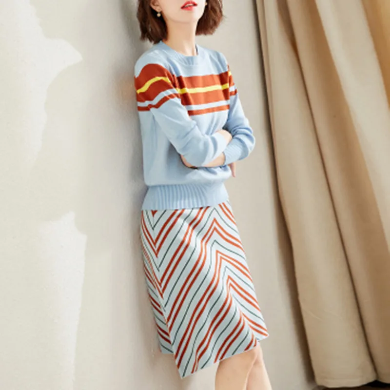 2021 Fashion Knit Suit Striped Knit Sweater Pullover Striped High Waist A-line Skirt Elegant
2021 Fashion Knit Suit Striped Knit Sweater Pullover Striped High Waist A-line Skirt Elegant