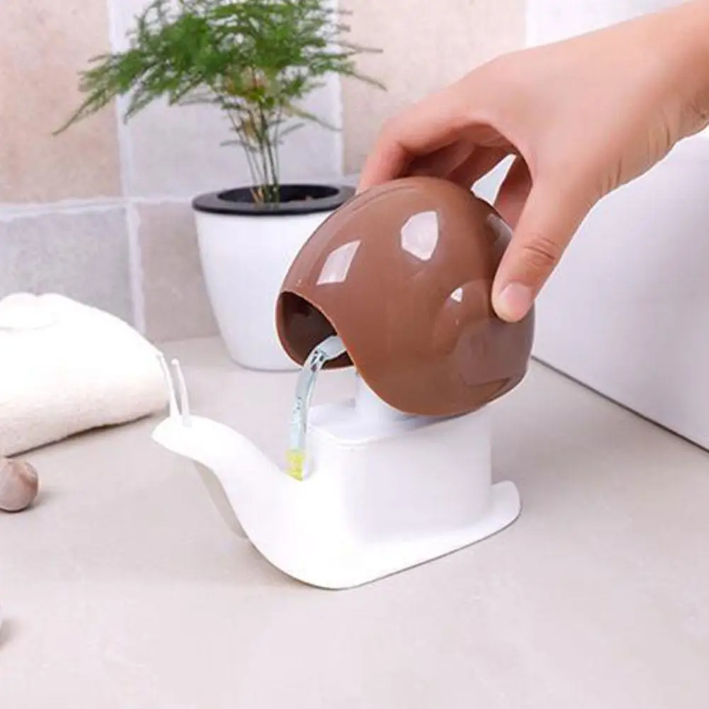 Creative Snail Design Liquid Soap Dispenser Cleanser Organize Bottle Shampoo Shower Gel and Lotion Storage Bottles 120ml 
Creative Snail Design Liquid Soap Dispenser Cleanser Organize Bottle Shampoo Shower Gel and Lotion Storage Bottles 120ml