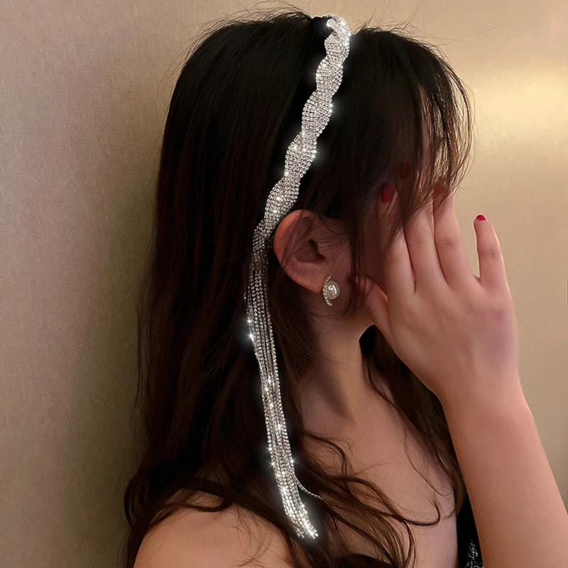 Women Elegant Full Rhinestone Long Tassel Crystal Headband Girls Shiny Hair Bands Fashion Hair Accessories Jewelry Gifts New
Women Elegant Full Rhinestone Long Tassel Crystal Headband Girls Shiny Hair Bands Fashion Hair Accessories Jewelry Gifts New