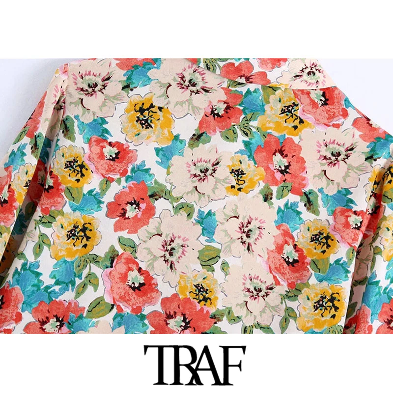 TRAF Women Fashion Floral Print Cropped Blouses Vintage Long Sleeve Button-up Female Shirts Blusas Chic Tops
TRAF Women Fashion Floral Print Cropped Blouses Vintage Long Sleeve Button-up Female Shirts Blusas Chic Tops