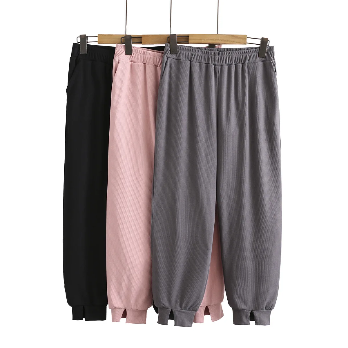 Large Size Women's Fashion Design Sense of Hem Split Harem Pants 2021 Summer Comfortable Elastic Waist Slim Casual Pants
Large Size Women's Fashion Design Sense of Hem Split Harem Pants 2021 Summer Comfortable Elastic Waist Slim Casual Pants