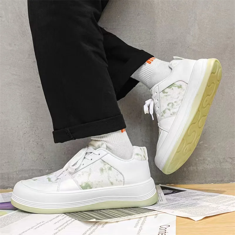 2022 Men Flat Breathable Sneakers Casual Shoes Summer New Fashion Light Shoes Male Tennis Sneaker Business Travel Footwear
2022 Men Flat Breathable Sneakers Casual Shoes Summer New Fashion Light Shoes Male Tennis Sneaker Business Travel Footwear