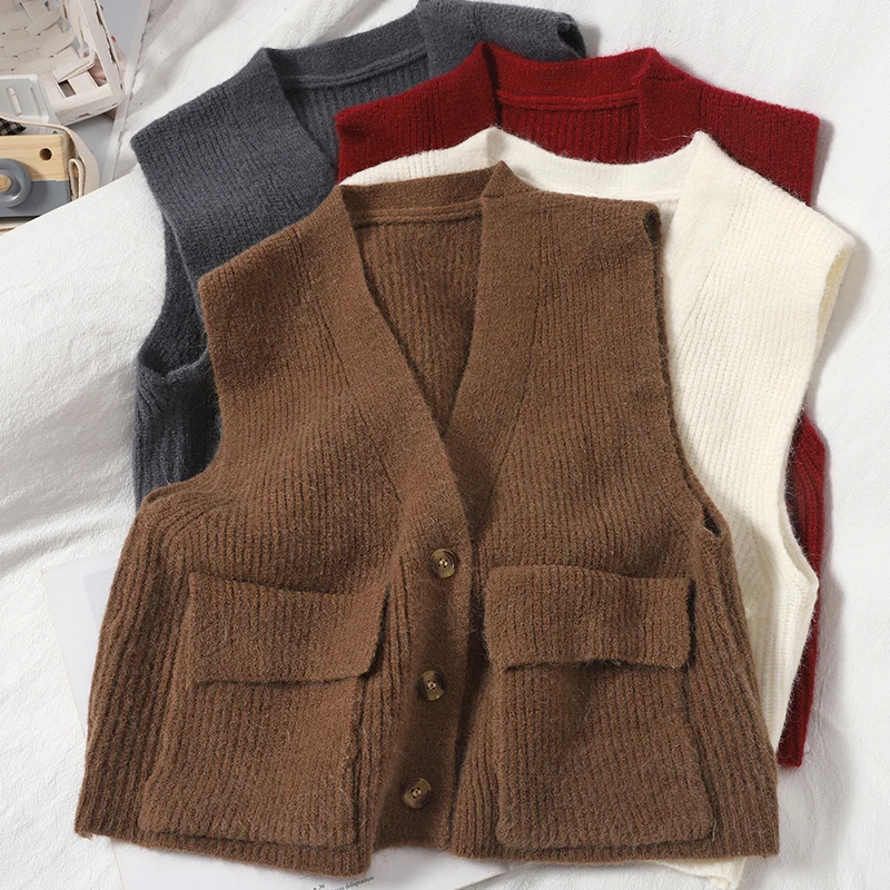 Winter Wear Age Reducing Temperament Knitted Vest Versatile Thin Korean Breasted Pocket Top
Winter Wear Age Reducing Temperament Knitted Vest Versatile Thin Korean Breasted Pocket Top