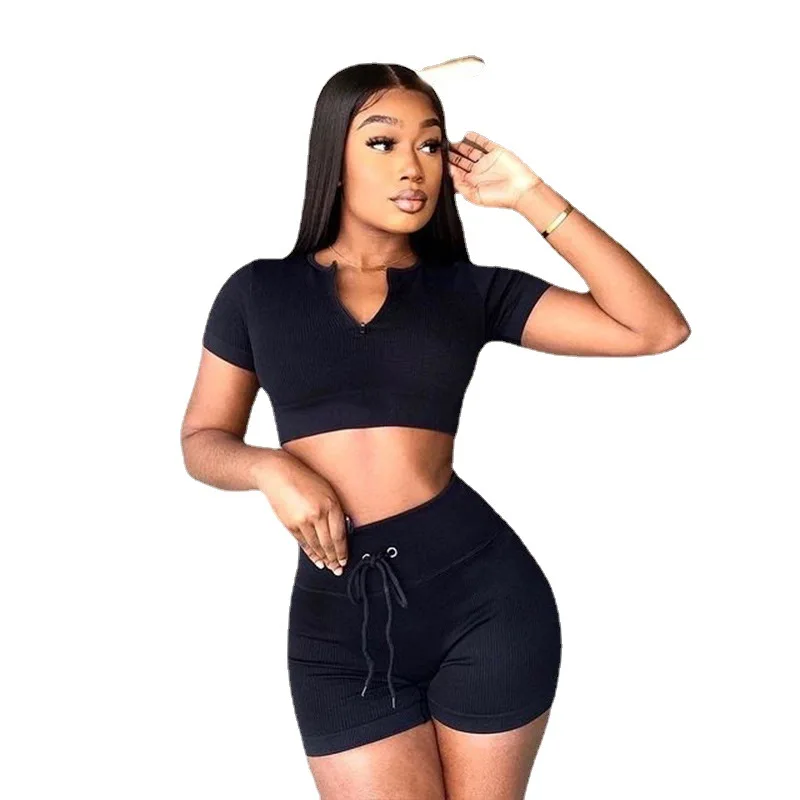 2021 new European and American women's summer suit solid color casual solid color blouse drawstring shorts two-piece trend
2021 new European and American women's summer suit solid color casual solid color blouse drawstring shorts two-piece trend