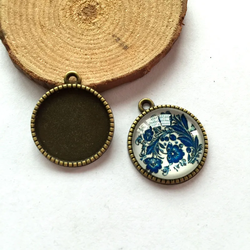 5pcs/lot Necklace Pendant Setting Antique Bronze Silver Glass Cabochon Blank Base Supplies for Jewelry Finding T181-T184
5pcs/lot Necklace Pendant Setting Antique Bronze Silver Glass Cabochon Blank Base Supplies for Jewelry Finding T181-T184