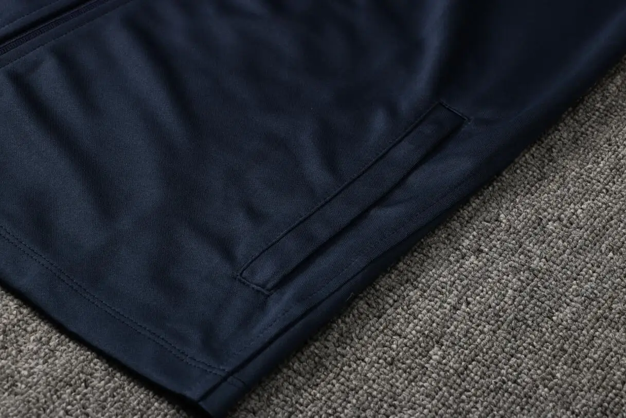 20-21 Tracksuit Men&KIDS Tracksuit Full Sleeve & short sleeves Football jacket Training Suit 20-21 Sweatshirt And Pants Set
20-21 Tracksuit Men&KIDS Tracksuit Full Sleeve & short sleeves Football jacket Training Suit 20-21 Sweatshirt And Pants Set