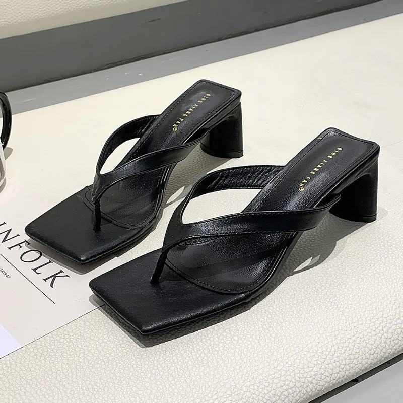 2021 Summer Slip-On Flip Flops Fashion High Heels Sandals For Women Elegant White Slippers Ladies Square Heels Slippers Outdoor
2021 Summer Slip-On Flip Flops Fashion High Heels Sandals For Women Elegant White Slippers Ladies Square Heels Slippers Outdoor