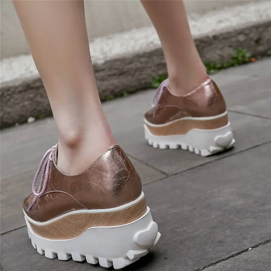 Fashion Sneakers Women Lace Up Genuine Leather Wedges High Heel Ankle Boots Female Square Toe Platform Pumps Shoes Casual Shoes
Fashion Sneakers Women Lace Up Genuine Leather Wedges High Heel Ankle Boots Female Square Toe Platform Pumps Shoes Casual Shoes