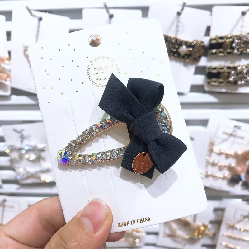 CN Boutique Crystal Hair BB Clips Waterdrop Hairpins Bow Metal Rhinestone Hair Clips Women Hair Barrettes Hair Accessories
CN Boutique Crystal Hair BB Clips Waterdrop Hairpins Bow Metal Rhinestone Hair Clips Women Hair Barrettes Hair Accessories