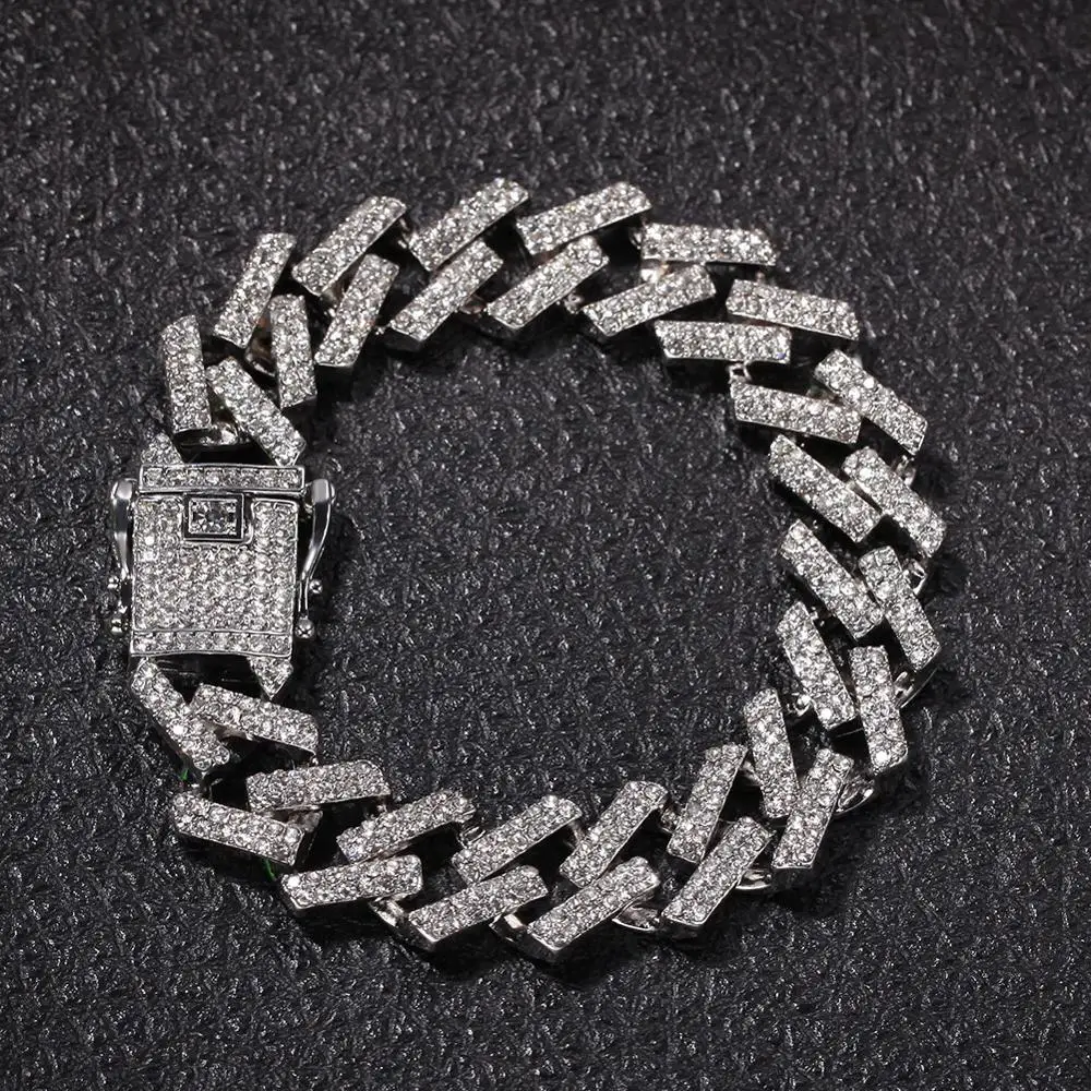 Hip hop Mens Bracelet Full Iced Out Rhinestones 15mm Prong Cuban Link Blue/black Alloy Mens Women Fashion Bracelets Jewelry
Hip hop Mens Bracelet Full Iced Out Rhinestones 15mm Prong Cuban Link Blue/black Alloy Mens Women Fashion Bracelets Jewelry