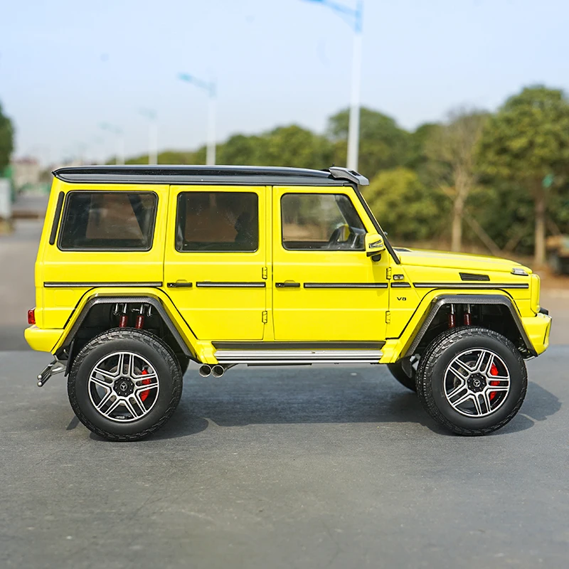 Hot sale high quality 1:18 Almost Real G500 4x4 G series AR diecast toy car models with small gift
Hot sale high quality 1:18 Almost Real G500 4x4 G series AR diecast toy car models with small gift
