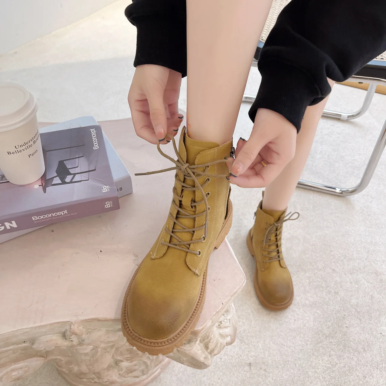 Короткие сапоги женские сапоги на мягкой подошве универсальные тонкие весенне-осенние однотонные Сапоги Botas Mujer
Короткие сапоги женские сапоги на мягкой подошве универсальные тонкие весенне-осенние однотонные Сапоги Botas Mujer