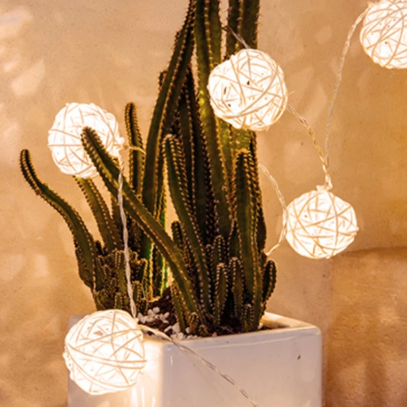 20 Lamp LED Curtain String Lights Christmas Party Bedroom Outdoor Indoor Wall Decoration
20 Lamp LED Curtain String Lights Christmas Party Bedroom Outdoor Indoor Wall Decoration