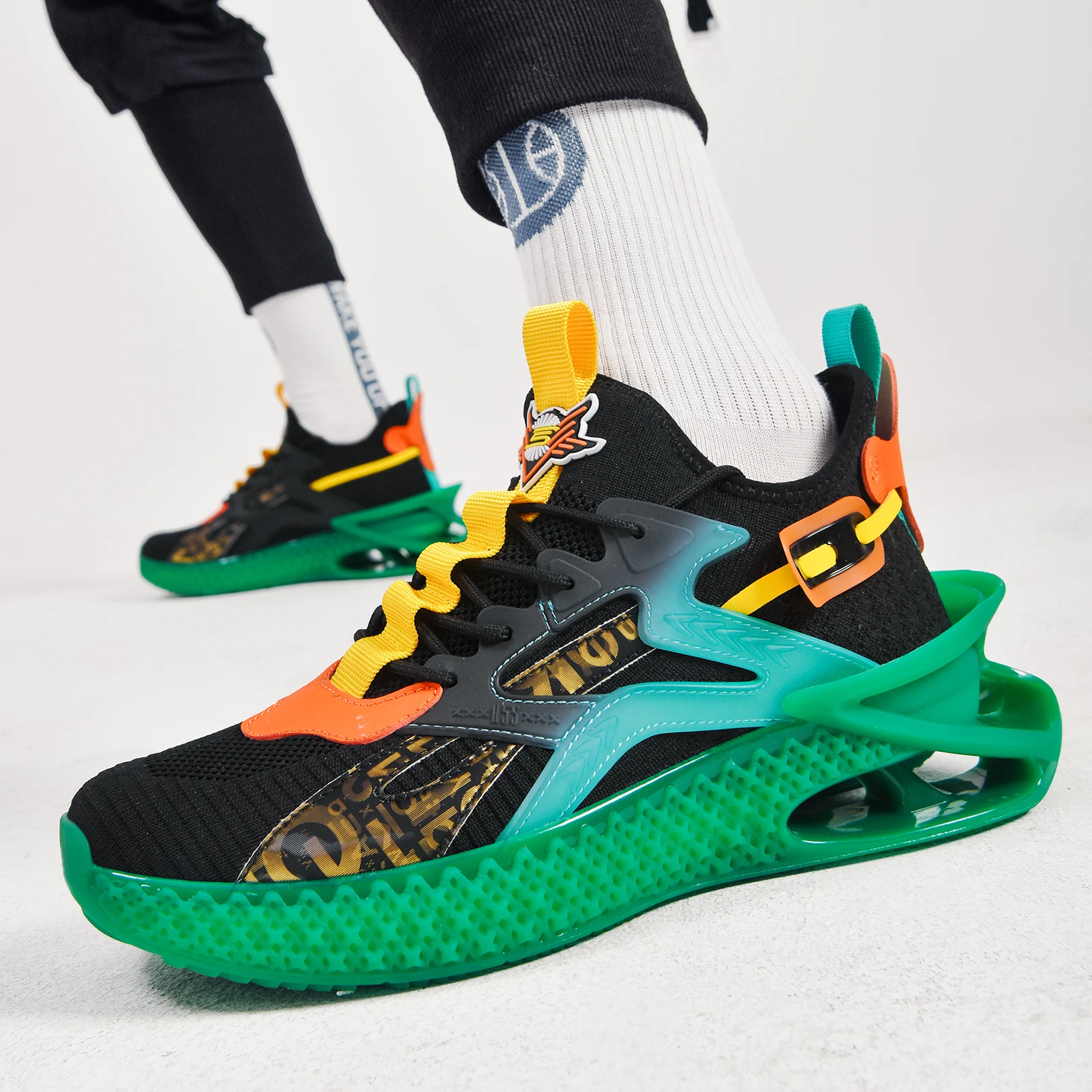men shoes Sneakers Male tenis Luxury shoes Mens casual Shoes Trainer Race off white Shoes fashion loafers running Shoes for men
men shoes Sneakers Male tenis Luxury shoes Mens casual Shoes Trainer Race off white Shoes fashion loafers running Shoes for men