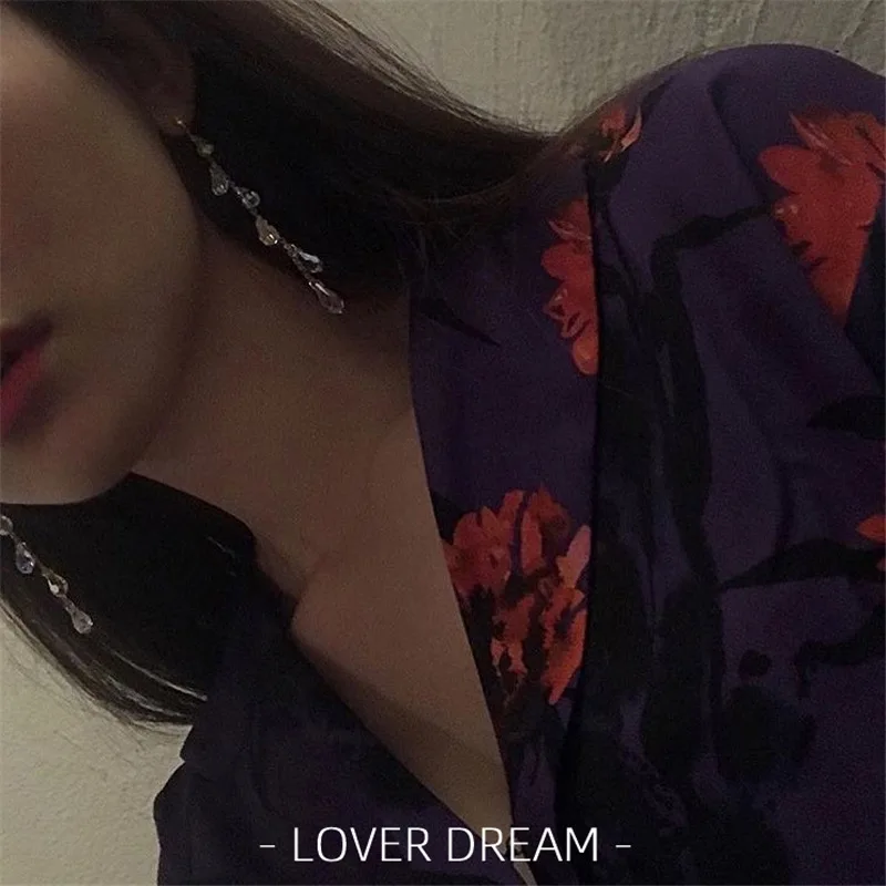 2020 New Korean Vintage Bohemian Tassel Crystal Long Drop Earrings For Women Girl Hanging Dangle Cute Earrings Fashion Jewelry
2020 New Korean Vintage Bohemian Tassel Crystal Long Drop Earrings For Women Girl Hanging Dangle Cute Earrings Fashion Jewelry