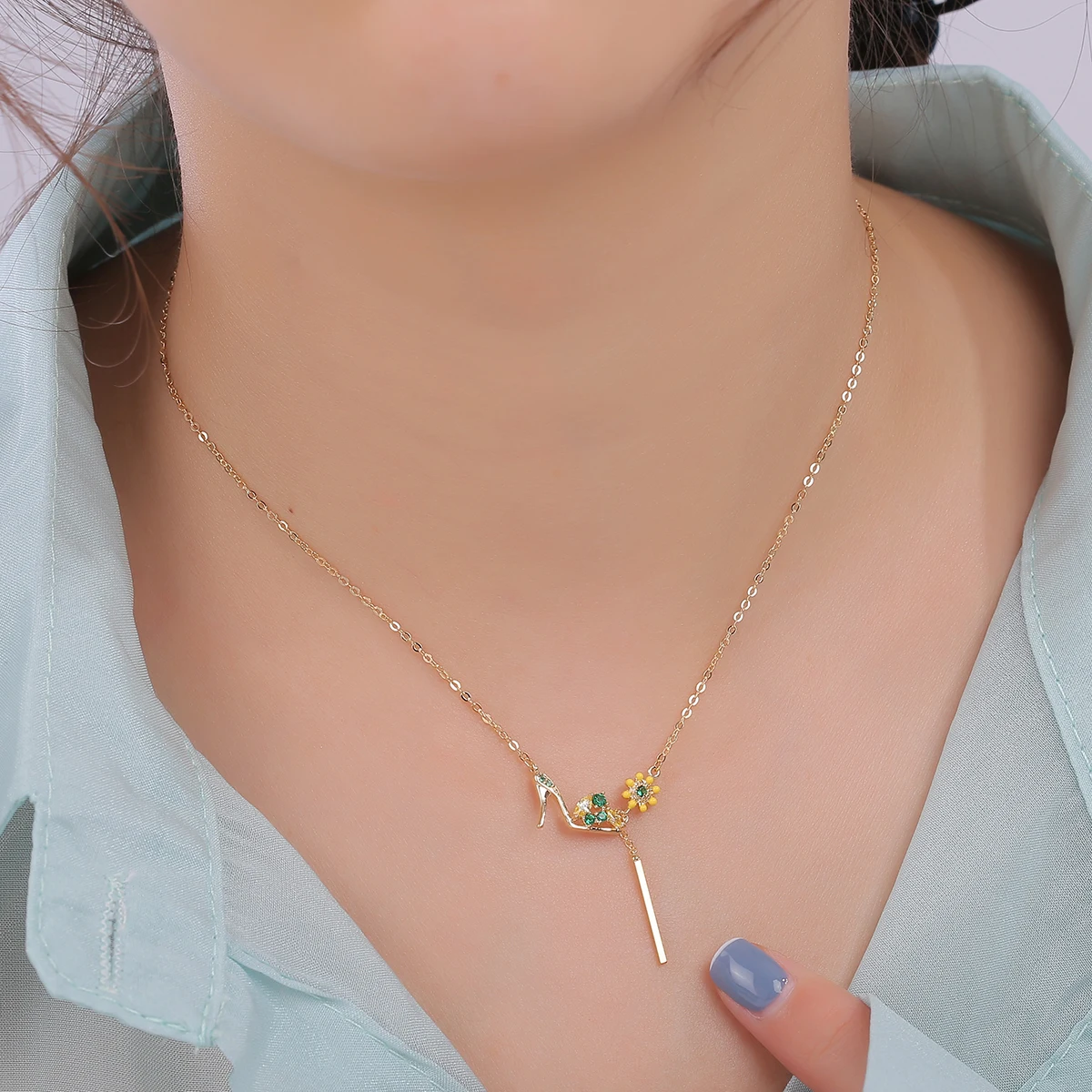2021 New Fahsion Style Summer Women's Sweet Flower high-heeled shoes Design Pendant Necklace Zircon Simple Jewelry Accessory
2021 New Fahsion Style Summer Women's Sweet Flower high-heeled shoes Design Pendant Necklace Zircon Simple Jewelry Accessory