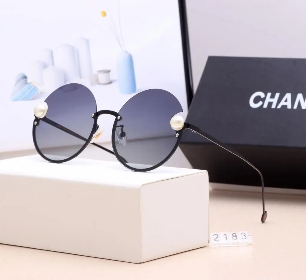 2022 New Luxury Brand Fashion for WoMen Sunglasses Men Square Brand Design Sun Glasses Retro Male Iron
2022 New Luxury Brand Fashion for WoMen Sunglasses Men Square Brand Design Sun Glasses Retro Male Iron