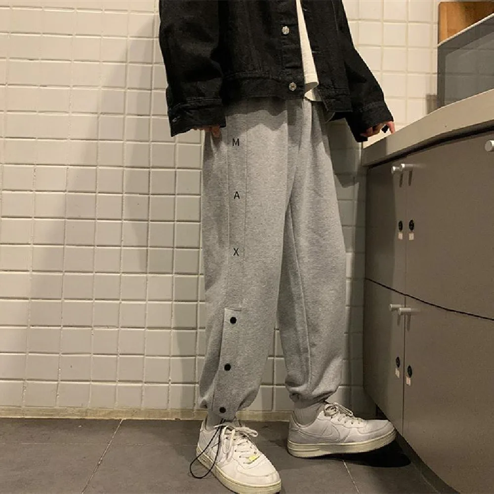 Men's casual pants New spring and autumn Korean fashion sports pants Loose cupped leg ankle-length pants fashion cargo pants
Men's casual pants New spring and autumn Korean fashion sports pants Loose cupped leg ankle-length pants fashion cargo pants