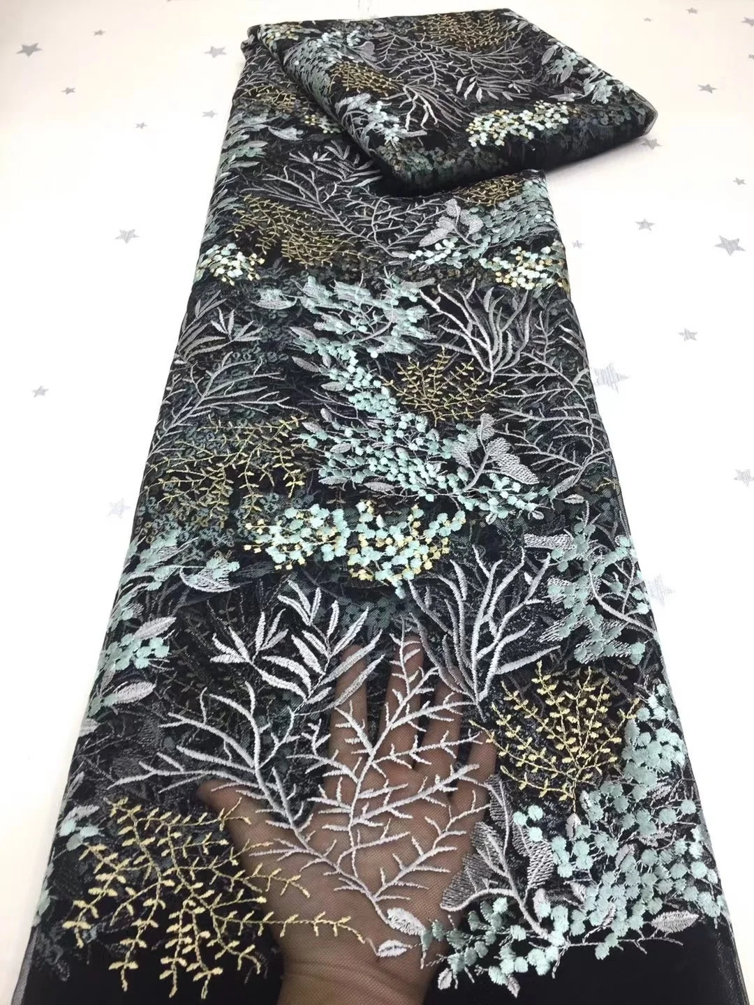 African Lace Fabric 2021 French Tulle Lace Fabric Embroidery Nigerian tull Lace Fabrics For Wedding Dress
African Lace Fabric 2021 French Tulle Lace Fabric Embroidery Nigerian tull Lace Fabrics For Wedding Dress