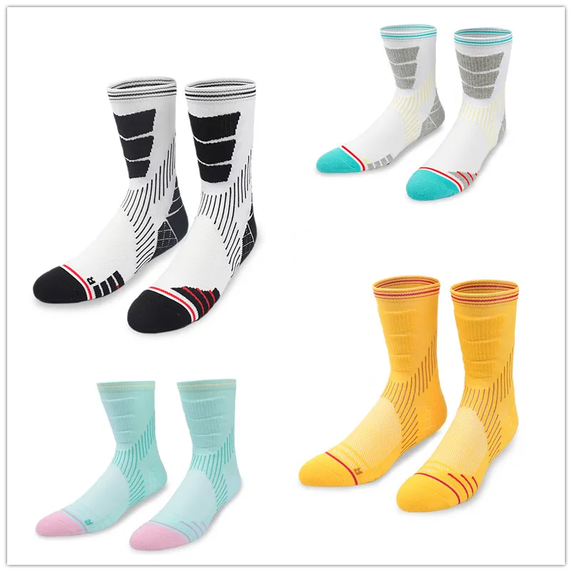 Elite sports socks men and women breathable socks outdoor running basketball cycling sports socks 38-44 yards
Elite sports socks men and women breathable socks outdoor running basketball cycling sports socks 38-44 yards
