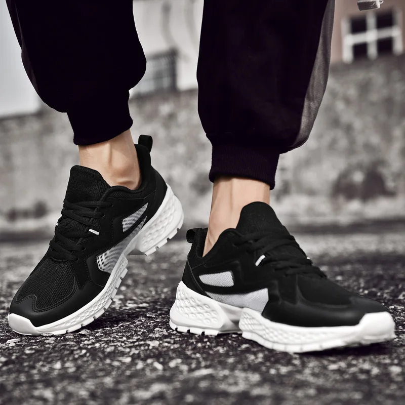 Autumn Winter Retro Sports Shoes Men's Running Shoes Wear-resistant Breathable Jogging Shoes Height Increasing Cushioning Shoes
Autumn Winter Retro Sports Shoes Men's Running Shoes Wear-resistant Breathable Jogging Shoes Height Increasing Cushioning Shoes