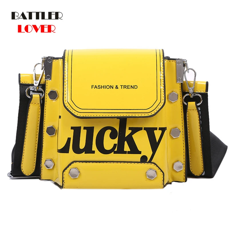 Women New Bucket Shoulder Bags Letters Rivets Designer Crossbody Bag For Female Casual Mini Totes Ladies Fashion Messenger Purse 
Women New Bucket Shoulder Bags Letters Rivets Designer Crossbody Bag For Female Casual Mini Totes Ladies Fashion Messenger Purse