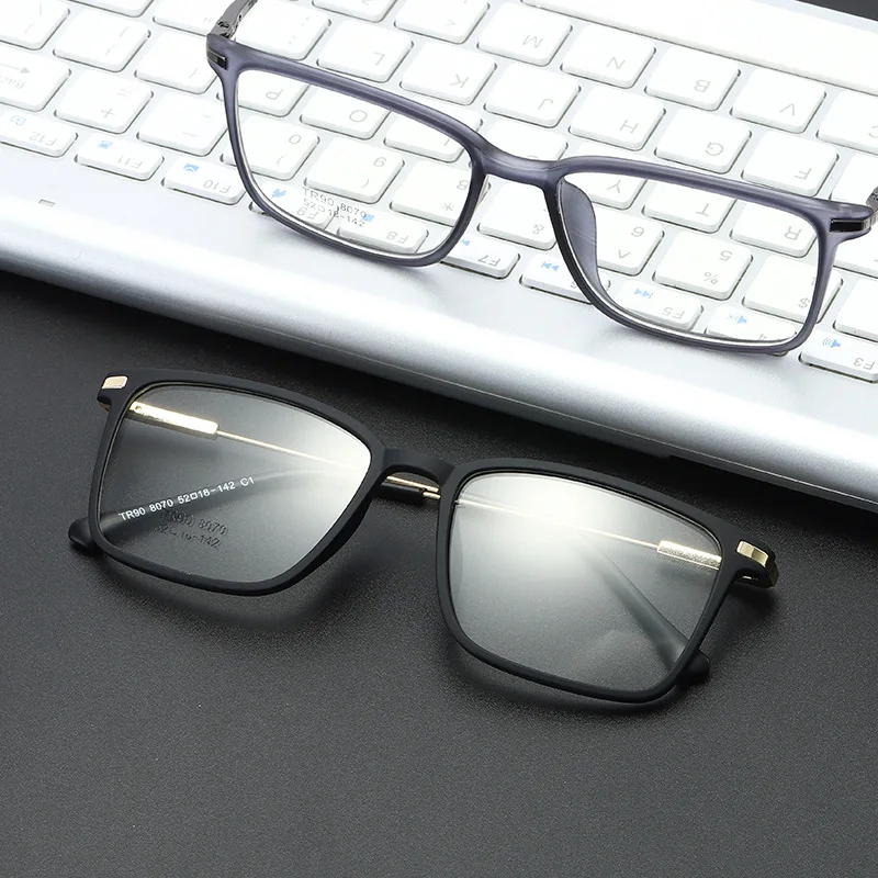 Computer Glasses for Men Anti Blue Light Glasses Women Square Frame Optical Gafas Bluelight Blocking Spectacles Oculos Feminine 
Computer Glasses for Men Anti Blue Light Glasses Women Square Frame Optical Gafas Bluelight Blocking Spectacles Oculos Feminine