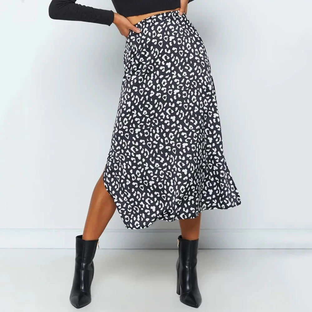 2021 Women New Leopard Print Skirt Chiffon Split Sexy Zipper High Waist Mid Length Skirt Elegant Temperament A Line Skirt
2021 Women New Leopard Print Skirt Chiffon Split Sexy Zipper High Waist Mid Length Skirt Elegant Temperament A Line Skirt