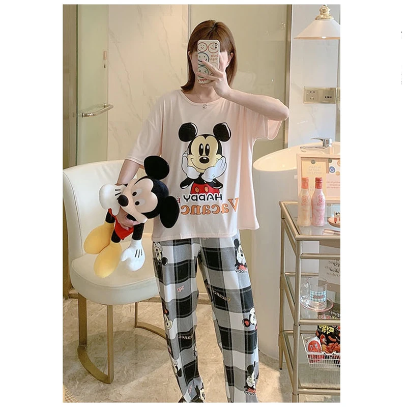 Cartoon Mickey print girl summer new cute pajamas women short-sleeved trousers girl home service two-piece suit
Cartoon Mickey print girl summer new cute pajamas women short-sleeved trousers girl home service two-piece suit
