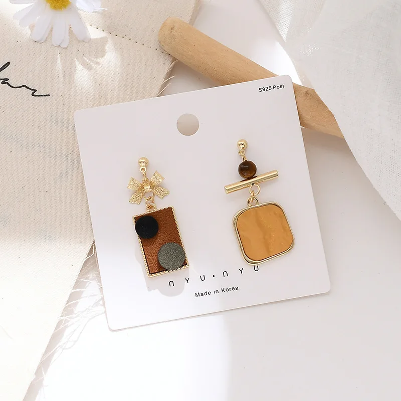 Trendy Gift Asymmetry Geometric Abstract Design Earrings Fashion Pendant Charms Drop Earrings For Women Girls Statement Jewelry
Trendy Gift Asymmetry Geometric Abstract Design Earrings Fashion Pendant Charms Drop Earrings For Women Girls Statement Jewelry
