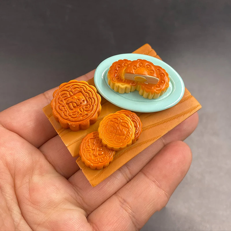 1/6 Scale Mini Middle Autumn Moon Cakes with Plate and Wooden Desk for 12''Body Scene Accessories DIY
1/6 Scale Mini Middle Autumn Moon Cakes with Plate and Wooden Desk for 12''Body Scene Accessories DIY