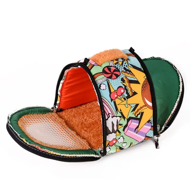 Portable Small Pet Travel Bag Hamster Carrier Breathable Outdoor Hedgehog Bag
Portable Small Pet Travel Bag Hamster Carrier Breathable Outdoor Hedgehog Bag